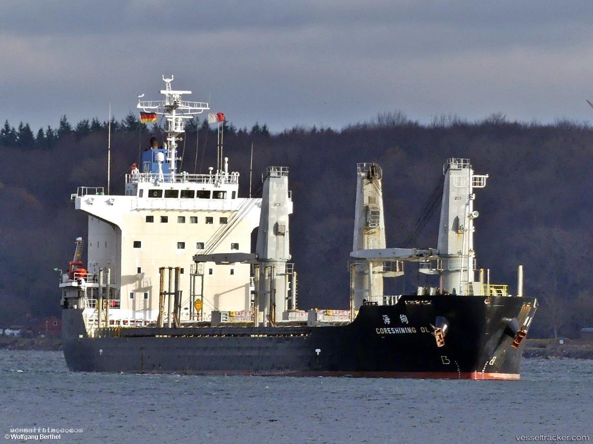 Coreshining-Ol - Bulk Carrier vessel registered in Panama