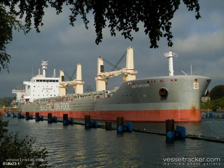 Asturcon - Bulk Carrier vessel registered in Marshall Islands