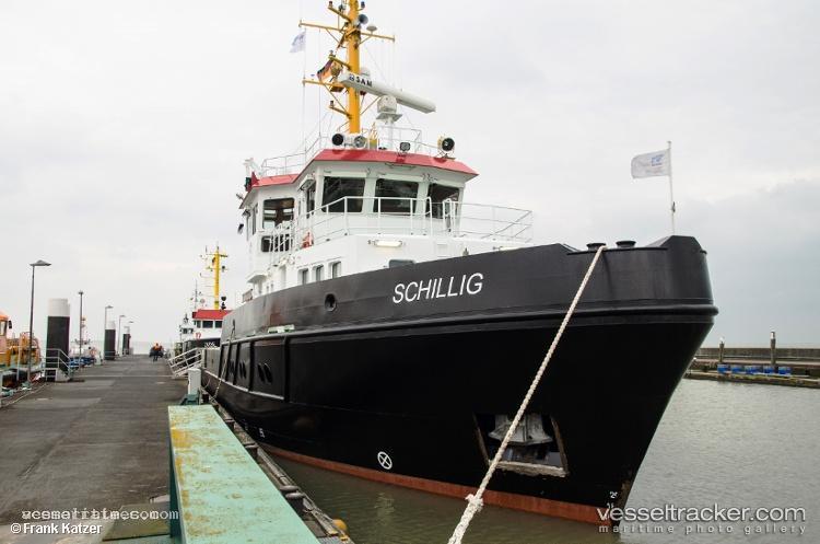 Schillig - Buoy Lighthouse Vessel vessel registered in Germany