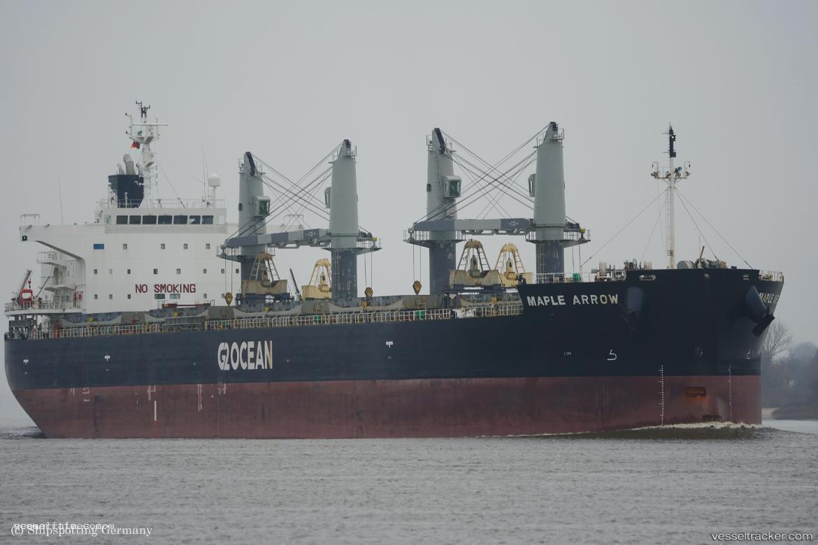 Maple-Arrow - General Cargo Ship vessel registered in Bahamas