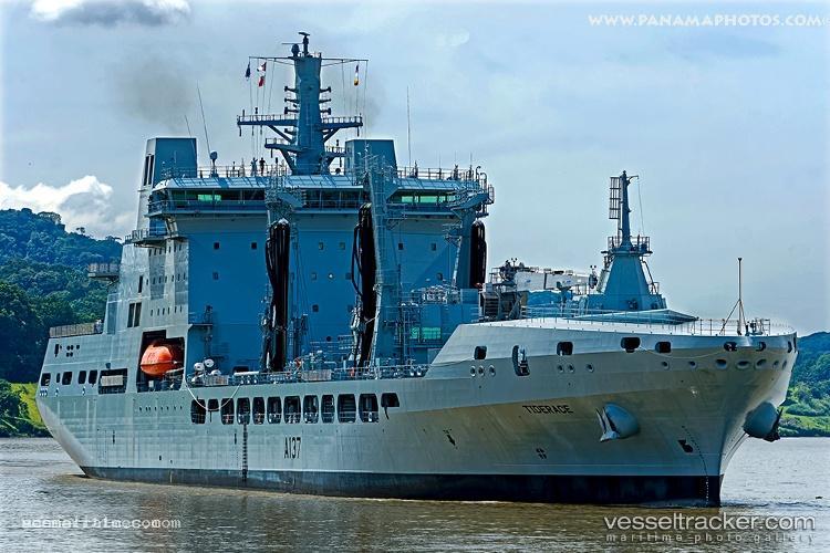Rfa-Tiderace - Naval Naval Auxiliary vessel registered in United Kingdom