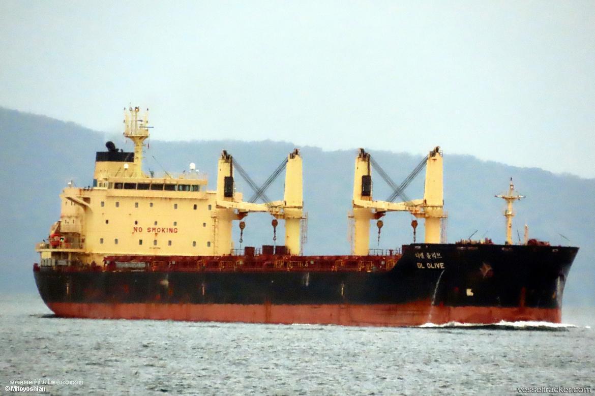 Dl-Olive - Bulk Carrier vessel registered in Liberia
