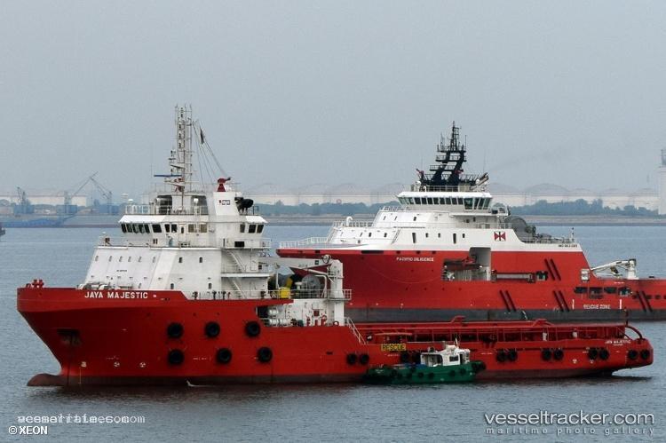 Mmamajestic - Offshore Tug Supply Ship vessel registered in Malaysia