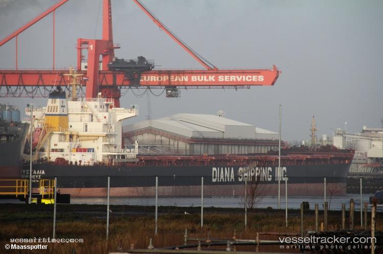 Crystalia - Bulk Carrier vessel registered in Greece