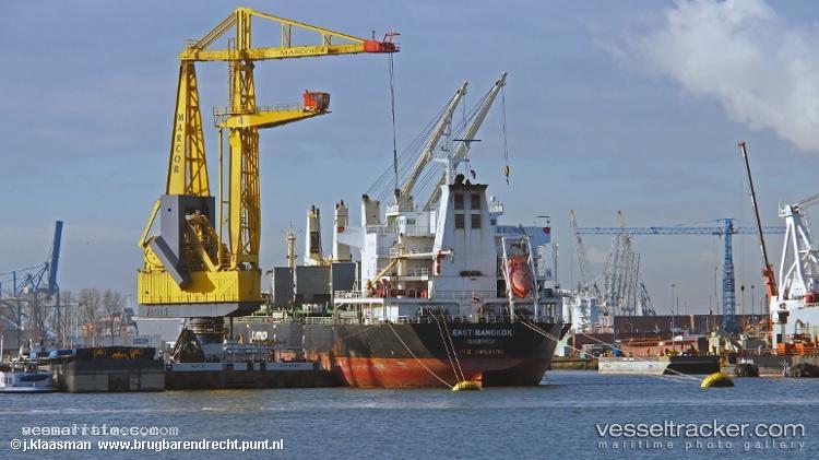 East-Bangkok - Bulk Carrier vessel registered in Thailand
