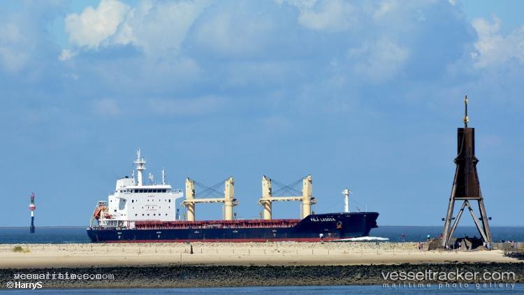 Wl-Ladoga - Bulk Carrier vessel registered in Liberia