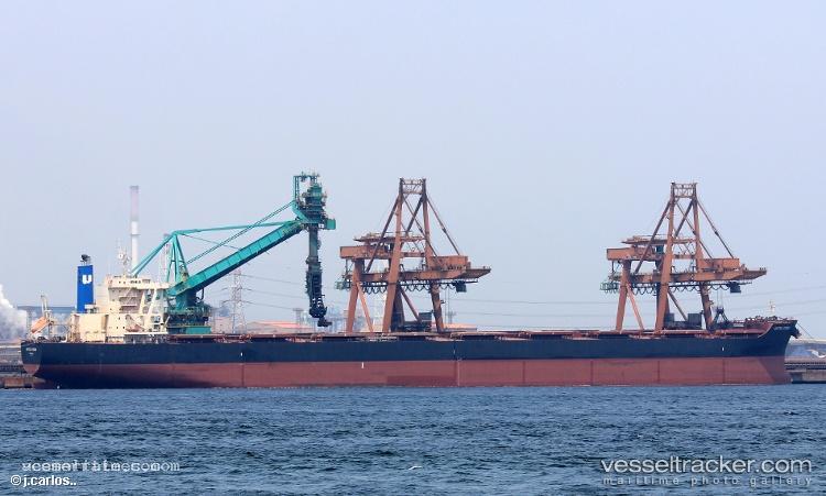 United-Crown - Bulk Carrier vessel registered in Panama