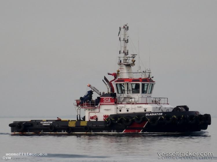 Gladiator - Tug vessel registered in Italy