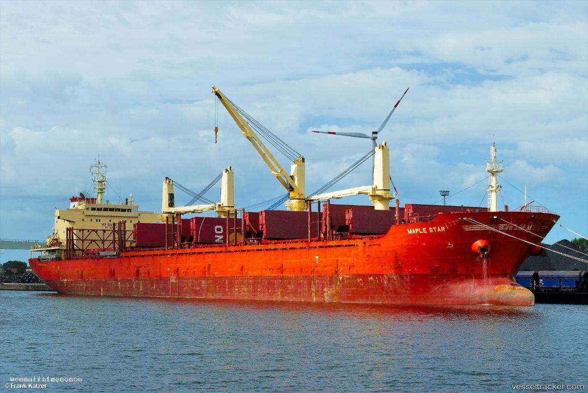Maple-Star - Bulk Carrier vessel registered in Marshall Islands