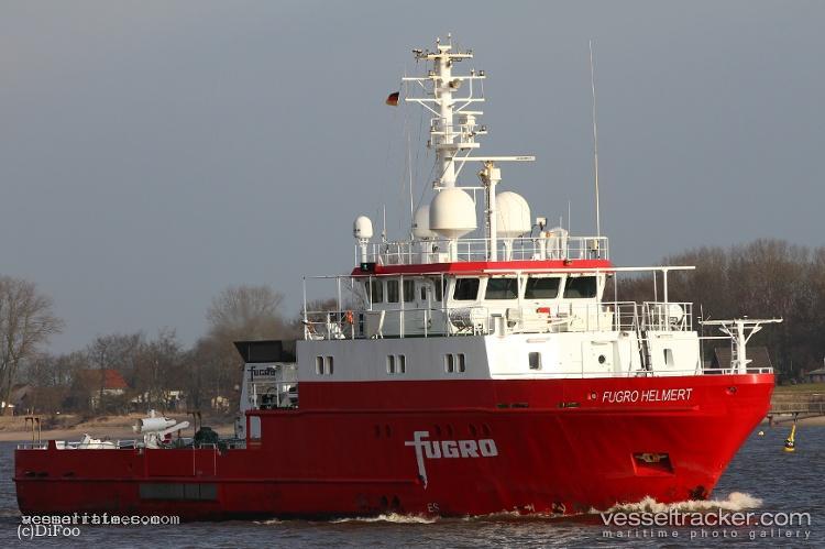 Fugro-Helmert - Research Vessel vessel registered in Bahamas
