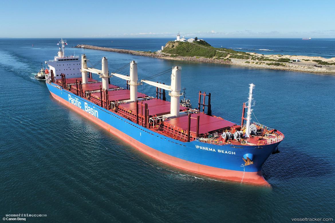 Ipanema-Beach - Bulk Carrier vessel registered in Hong Kong