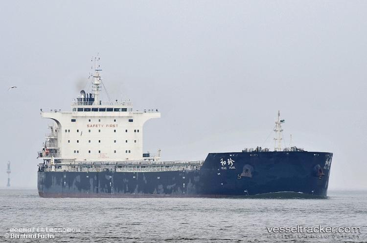 Persefs - Bulk Carrier vessel registered in Liberia