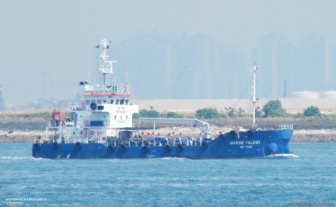 Hy-Talent - Service Ship vessel registered in Singapore