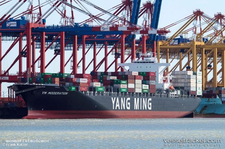 Ym-Moderation - Container Ship vessel registered in Panama