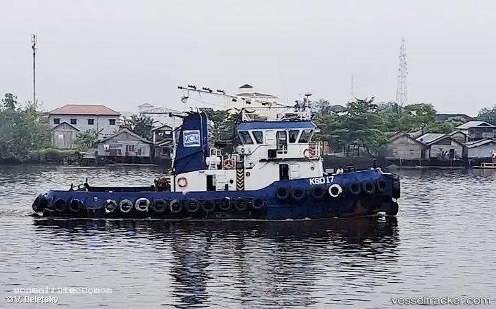 Tb-Ksd-17 - Tug vessel registered in Indonesia