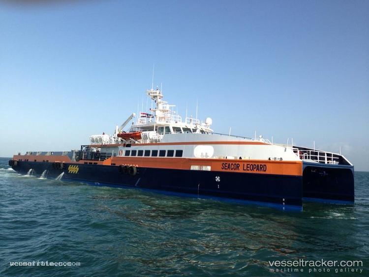 Seacor-Leopard - Offshore Tug Supply Ship vessel registered in Marshall Islands