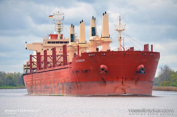 Id-Pioneer - Bulk Carrier vessel registered in Malta