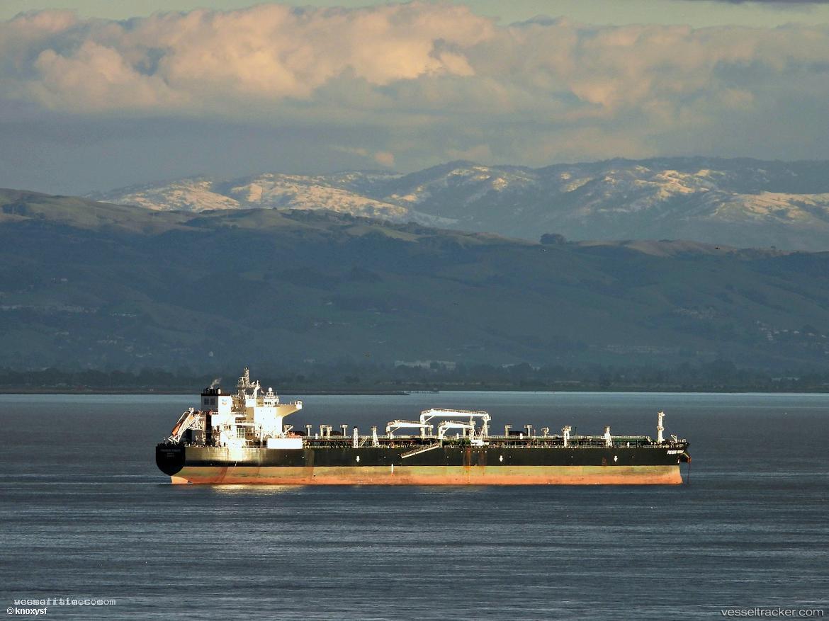 Pegasus-Voyager - Crude Oil Tanker vessel registered in Bahamas