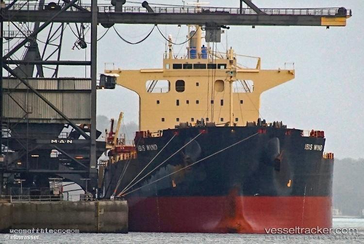 Grampus-Charm - Bulk Carrier vessel registered in Panama