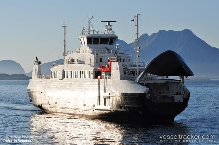 Tenna - Passenger Ro Ro Cargo Ship vessel registered in Norway