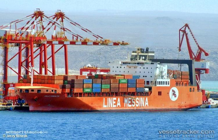 Ramhan - Container Ro Ro Cargo Ship vessel registered in Marshall Islands