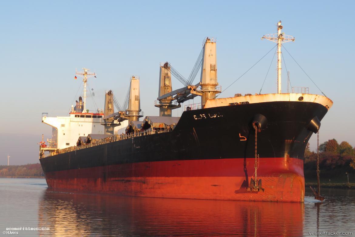 Cape-Gull - Bulk Carrier vessel registered in Portugal