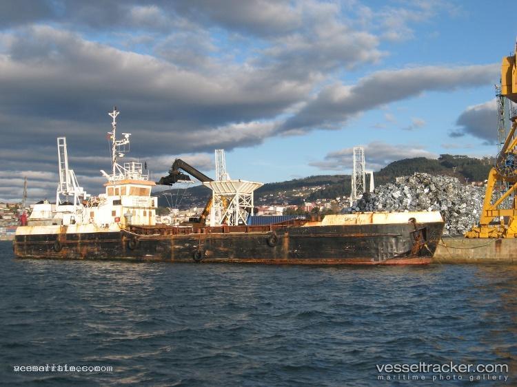 Leketi - Tug