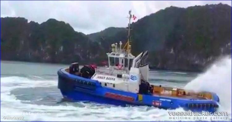 Jawar-Basra - Tug vessel registered in Saint Vincent and the Grenadines