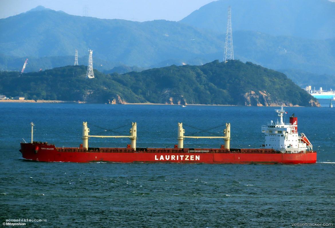 Tern-Bulker - Bulk Carrier vessel registered in Panama