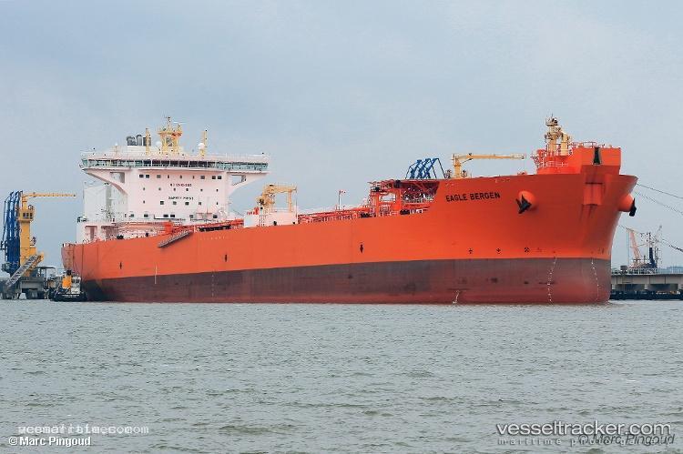 Eagle-Bergen - Crude Oil Tanker vessel registered in Bahamas