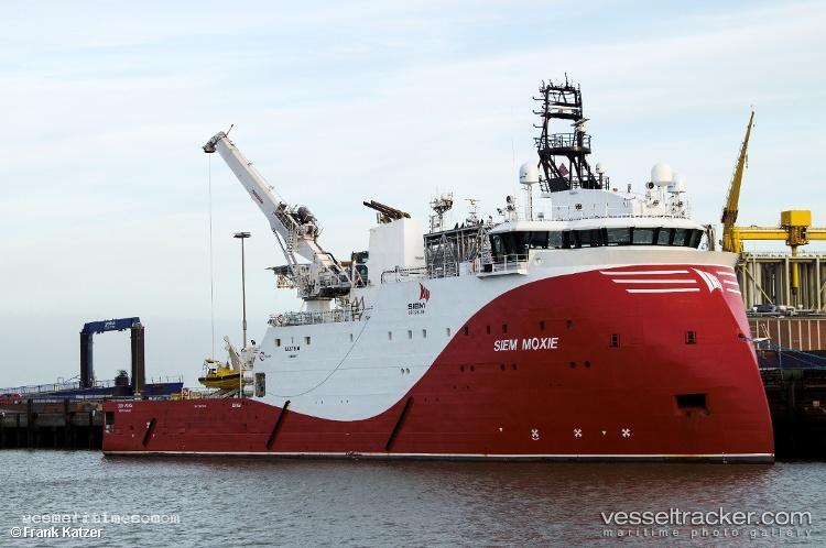 Seaway-Moxie - Work Repair Vessel vessel registered in United Kingdom