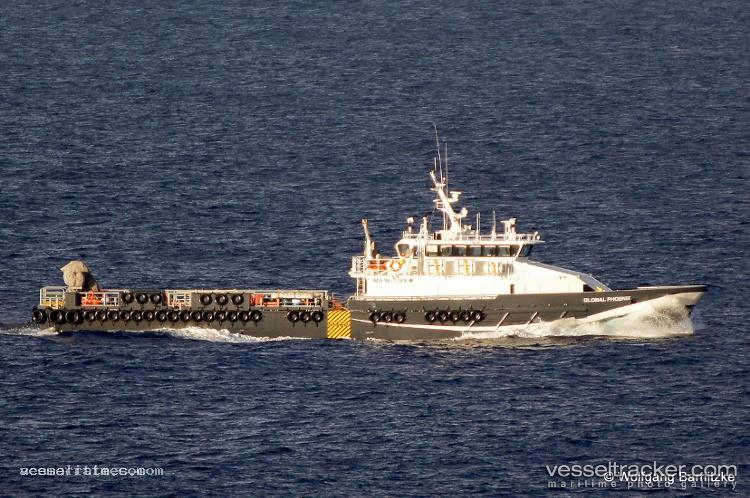 Global-Phoenix - Service Ship vessel registered in Saint Vincent and the Grenadines