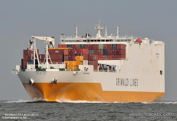 Grande-Abidjan - Ro Ro Cargo Ship vessel registered in Italy