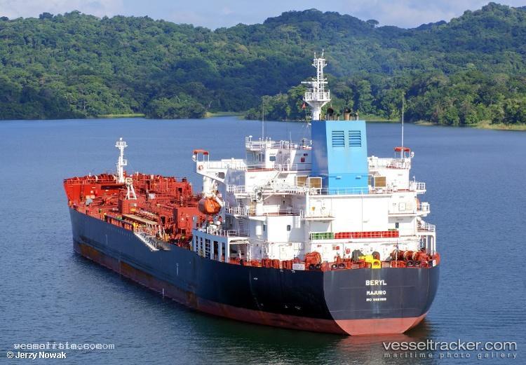 Seaways-Wheat - Chemical Oil Products Tanker vessel registered in Marshall Islands
