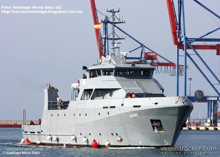 Almak - Training Ship