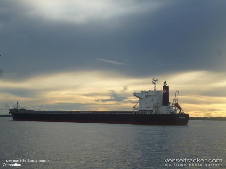 Silvergate-50 - Bulk Carrier vessel registered in Liberia