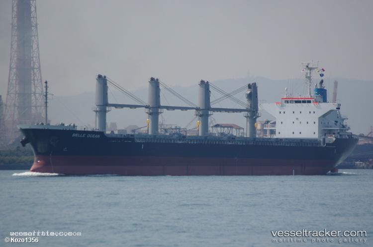 Lila-Tochigi - Bulk Carrier vessel registered in Liberia