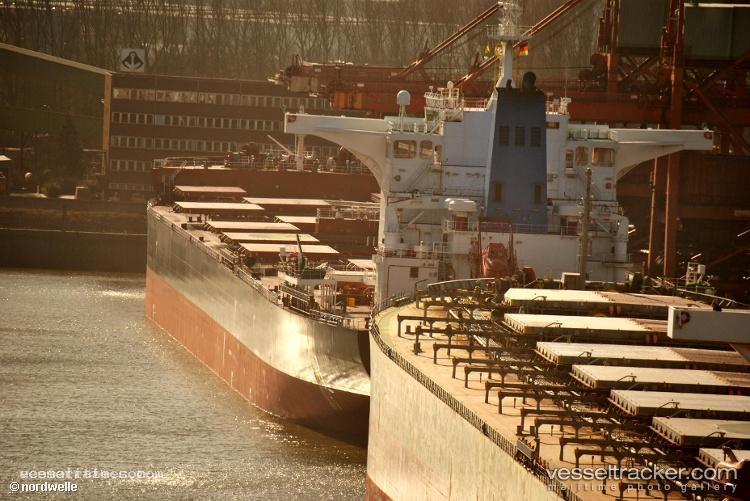 Ksl-Sydney - Bulk Carrier vessel registered in Hong Kong