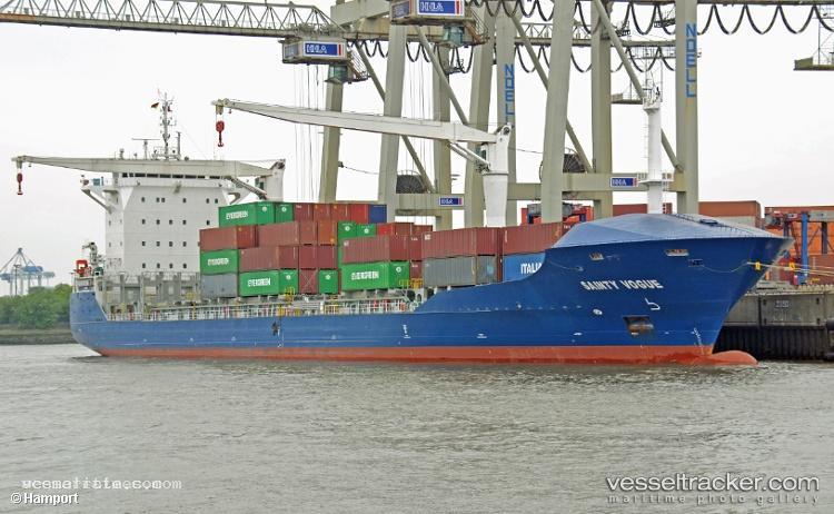 Contship-Cub - Container Ship vessel registered in Liberia