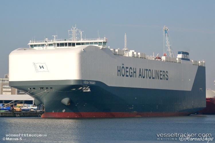 Hoegh-Tracer - Vehicles Carrier vessel registered in Norway