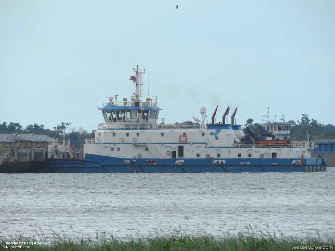 Hb-Hydra - Pusher Tug