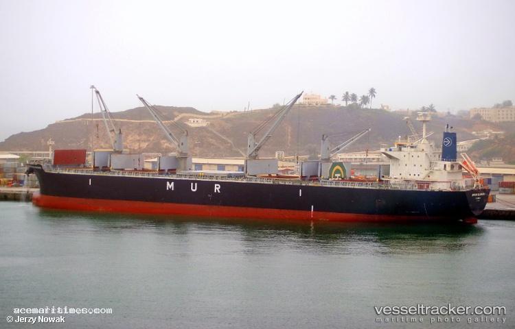 African-Blackbird - Bulk Carrier vessel registered in Bahamas
