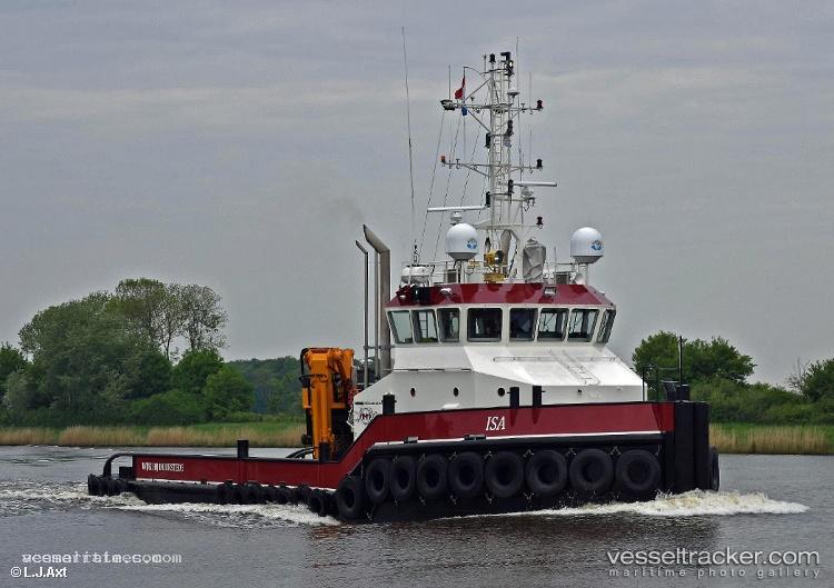 Elisa - Tug vessel registered in Gibraltar