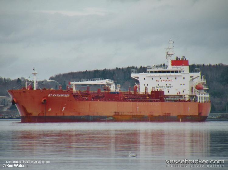 Pis-Precious - Chemical Oil Products Tanker vessel registered in Singapore