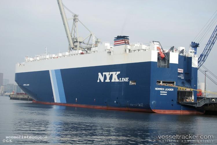 Hermes-Leader - Vehicles Carrier vessel registered in Bahamas