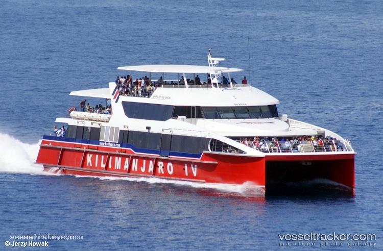 Kilimanjaro-Iv - Passenger Ship vessel registered in Tanzania