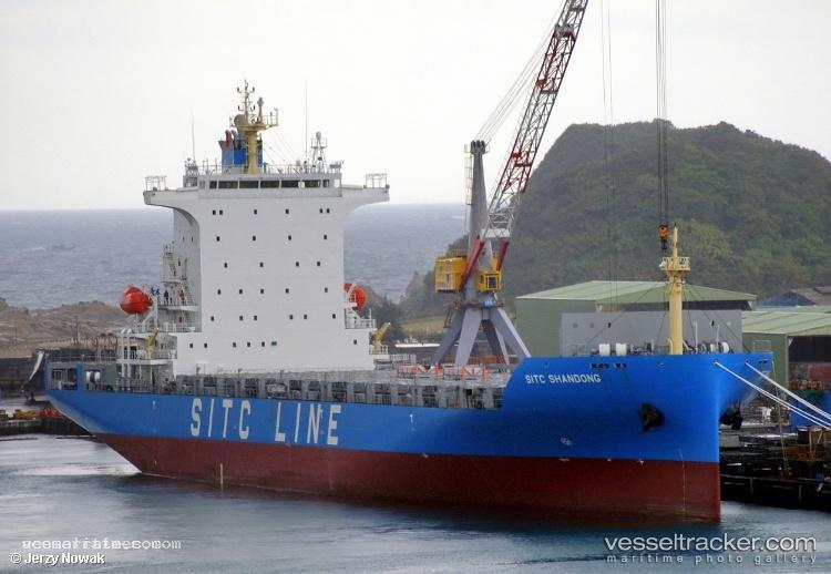 Sitc-Shandong - Container Ship vessel registered in Hong Kong