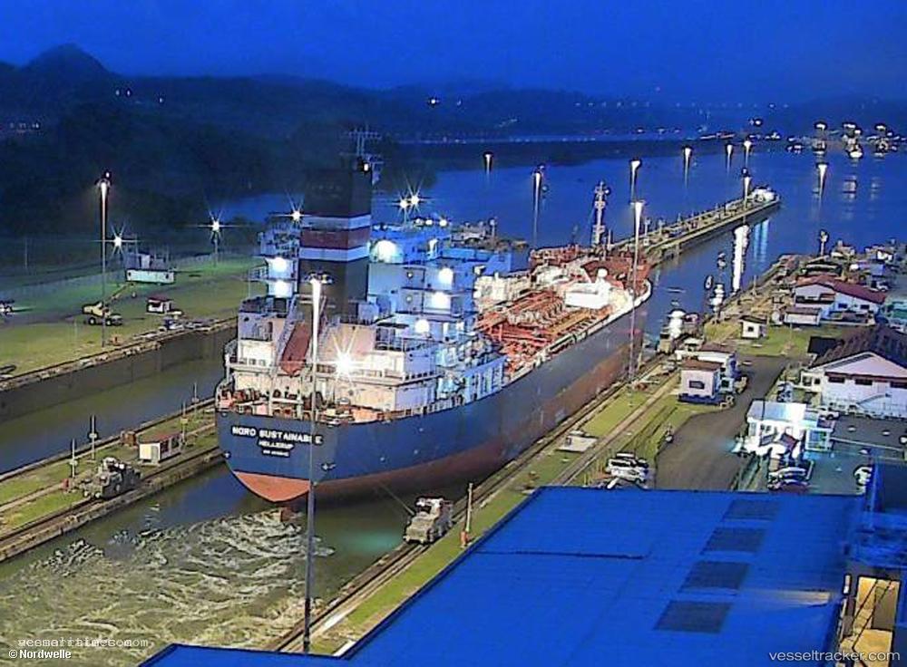 Pis-Kalimantan - Chemical Oil Products Tanker vessel registered in Panama
