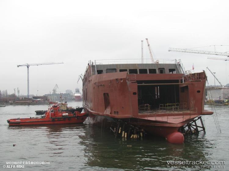Prinsesse-Isabella - Passenger Ro Ro Cargo Ship vessel registered in Denmark