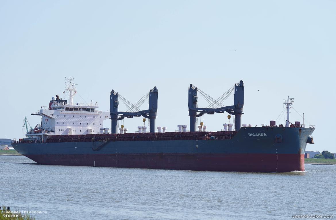 Ricarda - Bulk Carrier vessel registered in Portugal